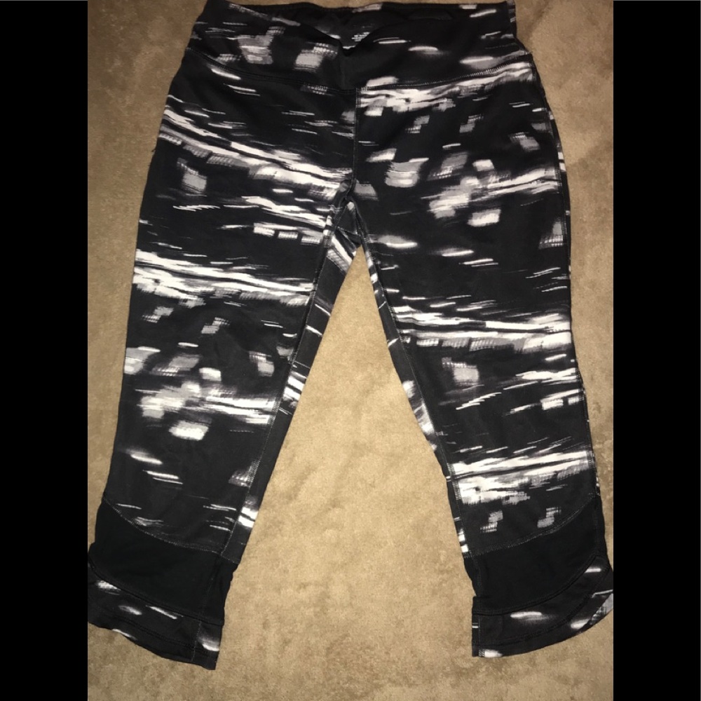 Black and White spandex